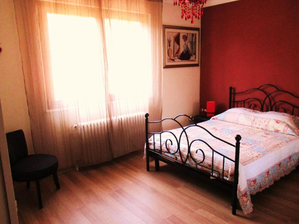 Colmar chambre privée chez l'habitant , près de l'hôpital Pasteur et gare Extérieur photo